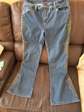 Embroidered Blue Women's Denim Jeans - Flared Leg